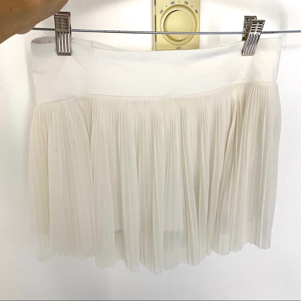 Lululemon White Skirt/Skort 4 XS/S